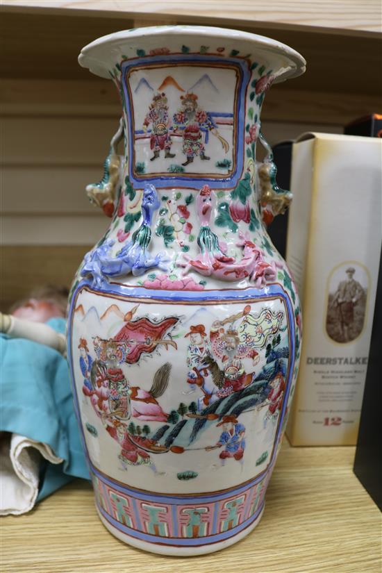 A Cantonese vase, 19th century